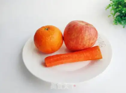 Make Apple orange carrot juice step 0