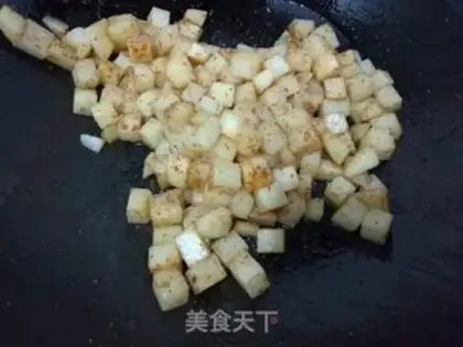 Make Spicy potatoes step 4