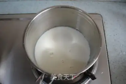 Make Milk oatmeal step 2