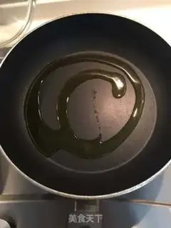 Make Red-burned chicken legs step 1