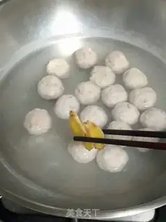Make Curry fishballs step 5