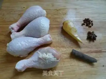 Make The fragrance hand tore the chicken step 0