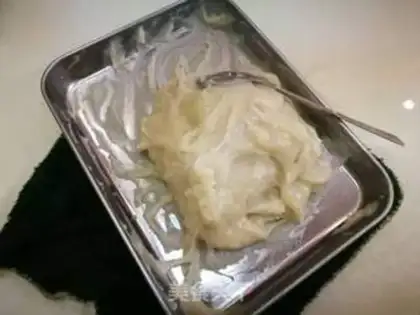 Make Bear rolls step 4