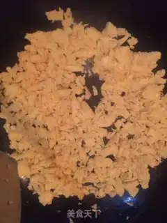 Make Three-coloured fried rice step 2