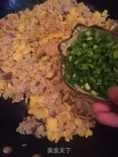 Make Three-coloured fried rice step 5