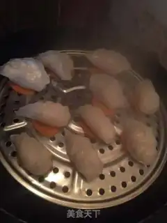 Make Three crystal shrimp dumplings step 11