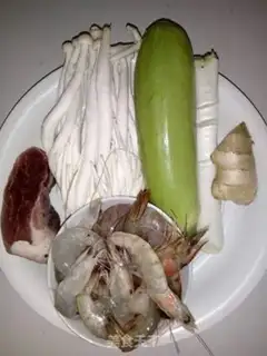 Make Seafood mushroom soup step 0