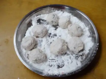 Make Soft Zipball step 2