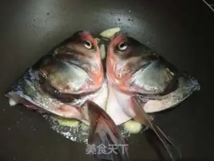 Make Fish-head tofu step 1