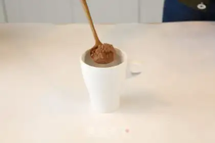 Make Cotton candy chocolate step 2
