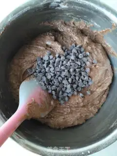 Make Chocolate cupcakes step 7
