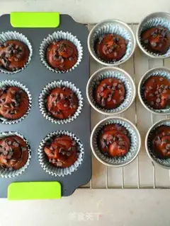 Make Chocolate cupcakes step 9