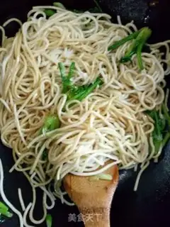 Make Pineball mustard noodles step 2