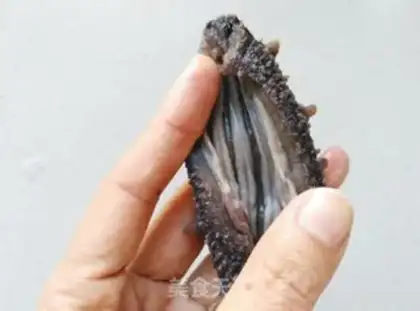 Make Burning sea cucumber step 1