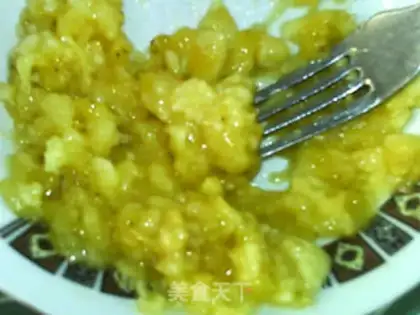Make walnut bananas and fruit step 3