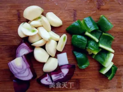 Make Garlic roasted intestines step 2