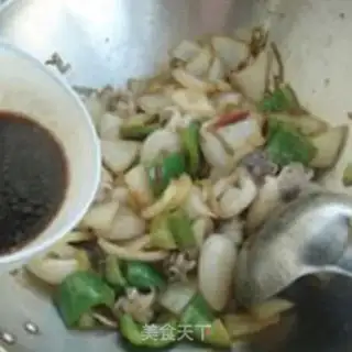 Make Scrambling fish step 6