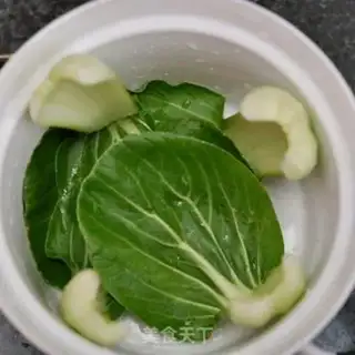 Make Clear the lion head step 3