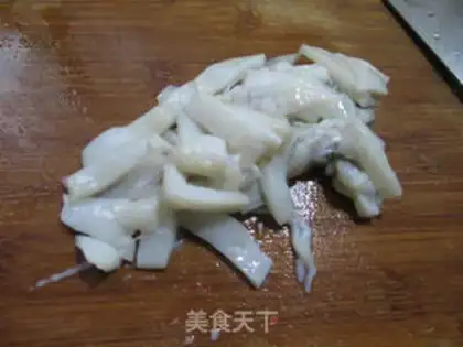 Make The sprouts, the squid step 1