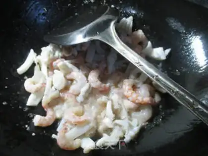Make The sprouts, the squid step 3