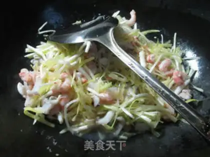 Make The sprouts, the squid step 4