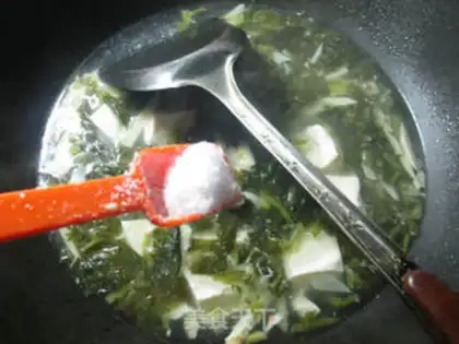 Make Snow cuisine tofu soup step 6