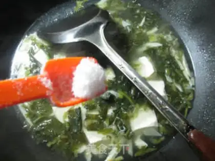 Make Snow cuisine tofu soup step 7