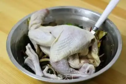 Make No hydropower pressure pan, chicken step 2