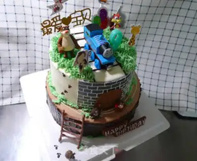 Make Thomas Cake step 5