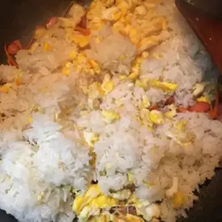 Make Ham carrot, egg and rice step 6