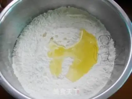Make Corn horse-toe pork dumplings step 1
