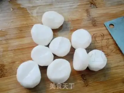Make Corn horse-toe pork dumplings step 4