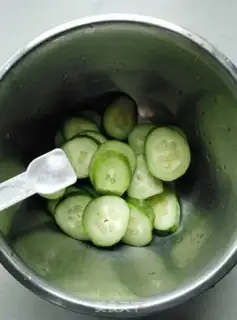 Make Sour cucumber step 1