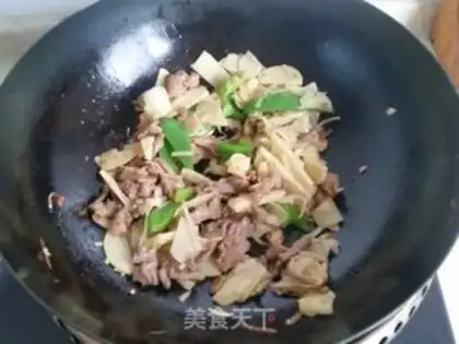 Make Winter fried meat step 5