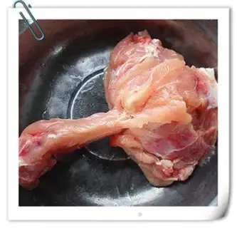 Make Chicken leg with garlic step 1