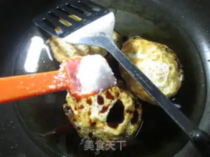 Make Boiled eggs of golden mushrooms step 4