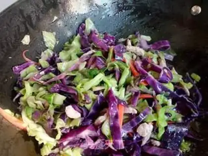 Make Double-coloured radish step 3