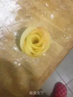 Make Apple Rose step 7