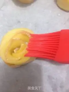 Make Apple Rose step 9