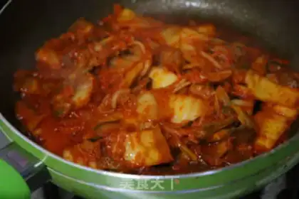 Make Korean pickle tofu soup step 5