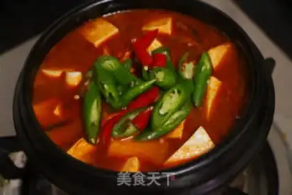 Make Korean pickle tofu soup step 8