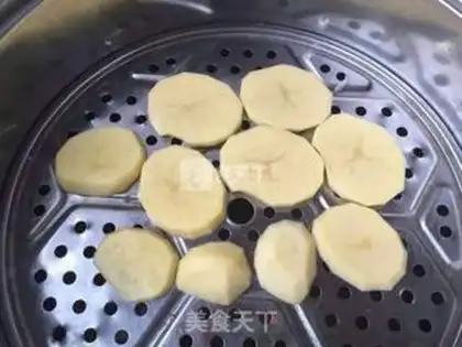 Make Raw mashed potatoes step 0