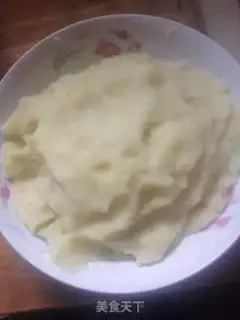 Make Raw mashed potatoes step 1