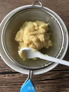 Make Ginger pecan egg step 2