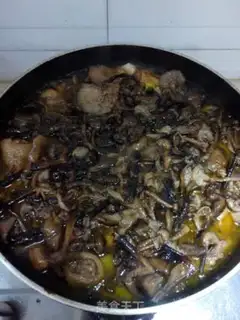 Make Chicken stew mushrooms step 5