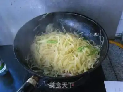 Make Spicy potatoes step 15