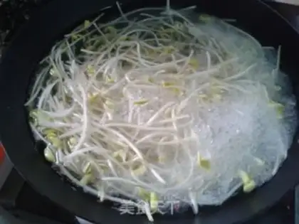 Make Cold bean sprouts step 2
