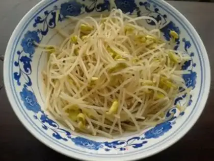 Make Cold bean sprouts step 7
