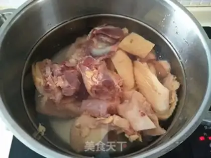 Make Chicken stew mushrooms step 3