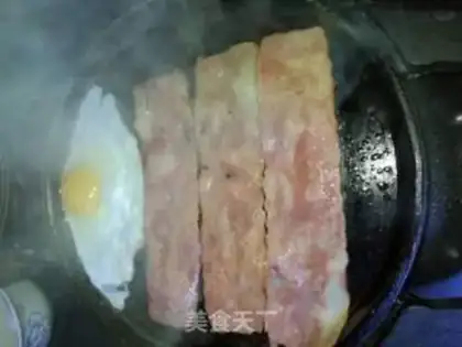 Make Bacon sandwich step 1